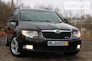 Універсал Skoda Superb 2011 в Трускавці