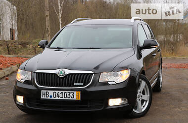 Універсал Skoda Superb 2011 в Трускавці