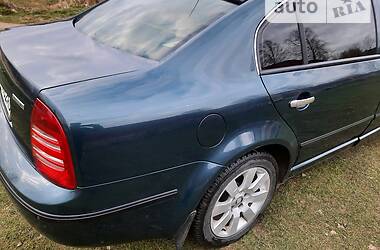 Седан Skoda Superb 2003 в Ивано-Франковске