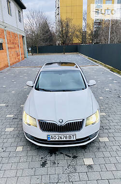 Лифтбек Skoda Superb 2014 в Ужгороде