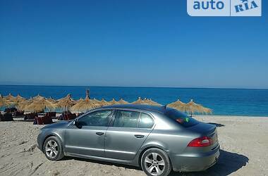 Седан Skoda Superb 2011 в Ивано-Франковске