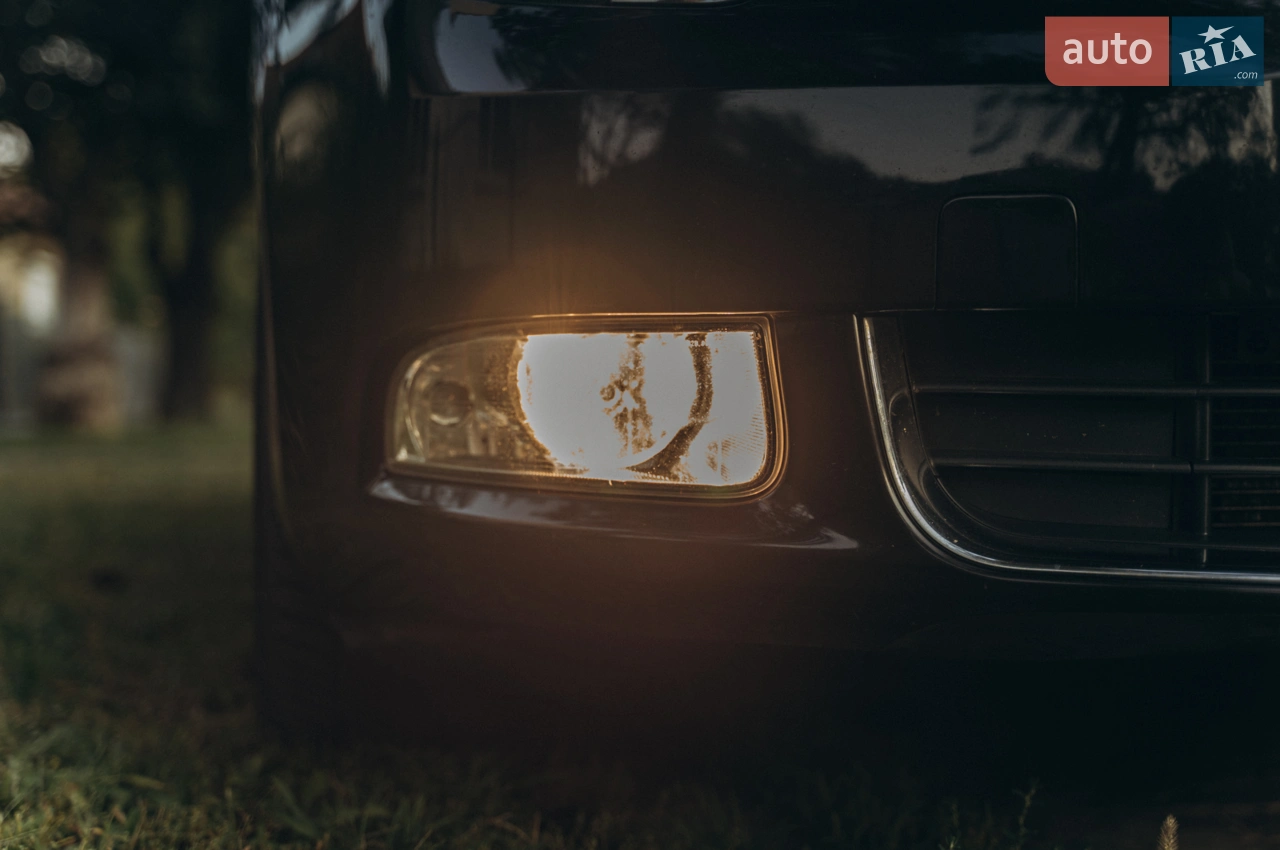 2011 Skoda Superb - мініатюра 8