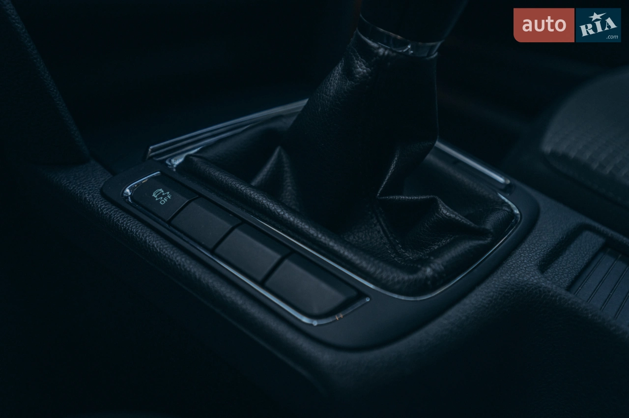 2011 Skoda Superb - мініатюра 23