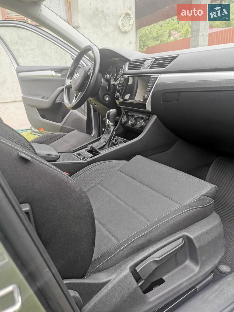 2015 Skoda Superb - мініатюра 12