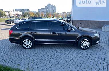 Универсал Skoda Superb 2011 в 