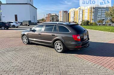 Универсал Skoda Superb 2011 в 
