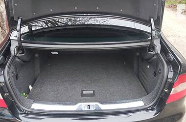 Лифтбек Skoda Superb 2012 в 