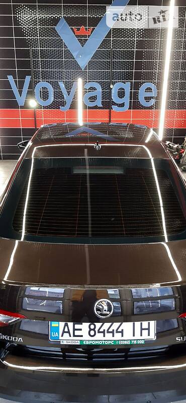 Хэтчбек Skoda Superb 2016 в Кривом Роге