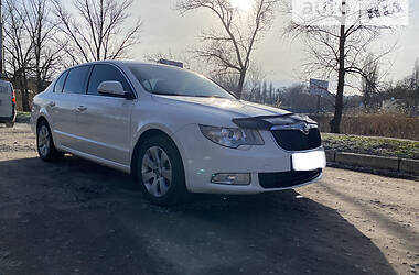 Седан Skoda Superb 2008 в 