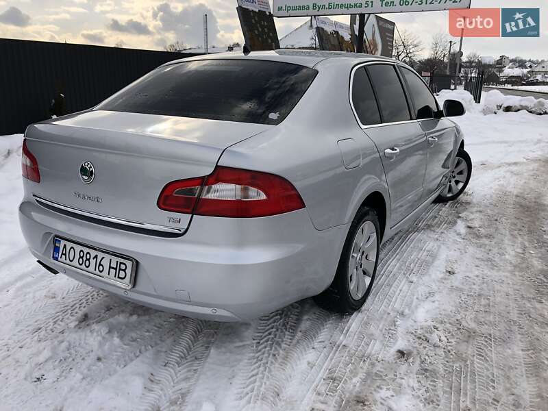 Лифтбек Skoda Superb 2009 в Иршаве фото 7 Лифтбек Skoda Superb 2009 в Иршаве
