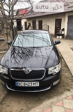 Ліфтбек Skoda Superb 2010 в Городку