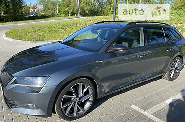 Универсал Skoda Superb 2017 в 
