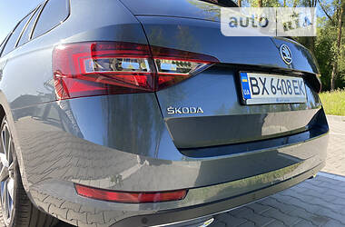 Универсал Skoda Superb 2017 в 