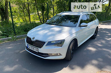 Універсал Skoda Superb 2015 в Умані