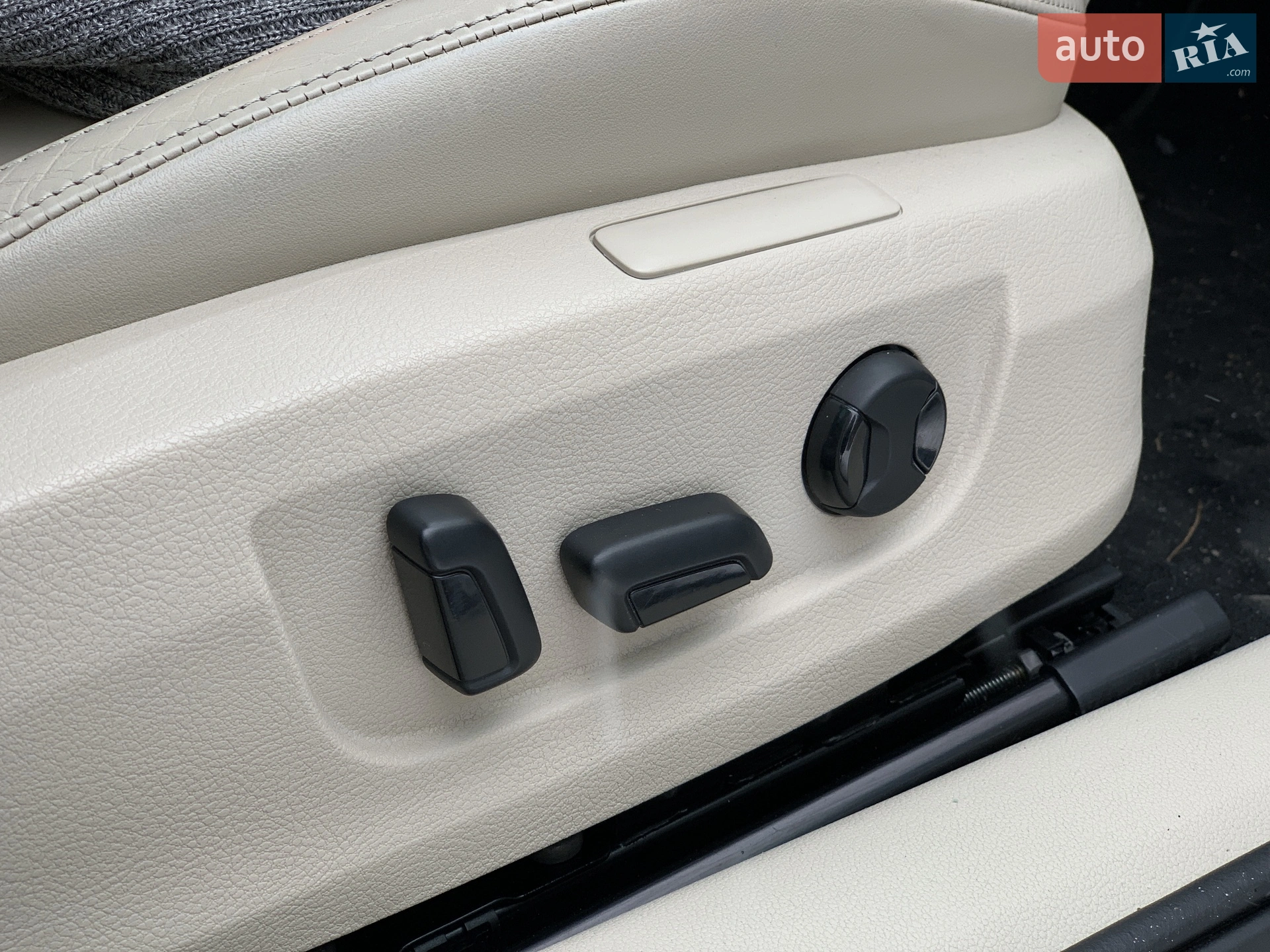 2015 Skoda Superb - мініатюра 12