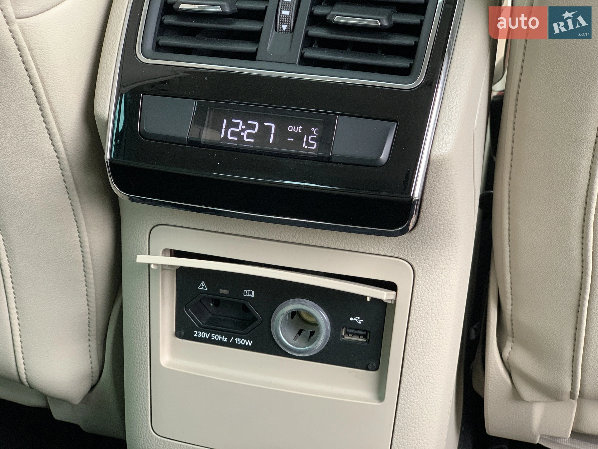 2015 Skoda Superb - мініатюра 23