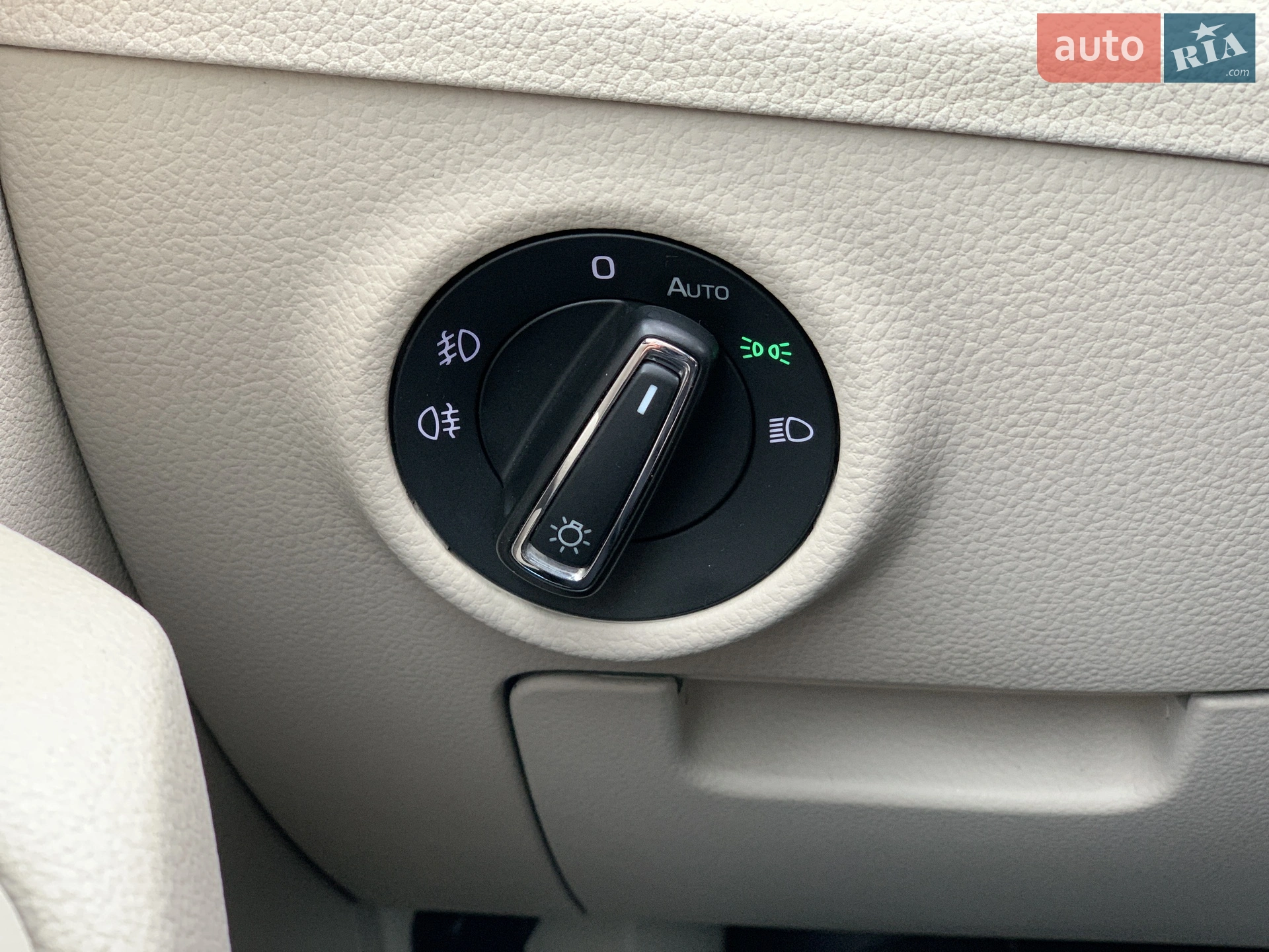 2015 Skoda Superb - мініатюра 27