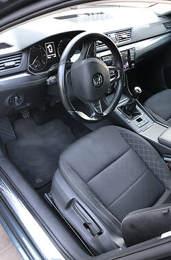 Універсал Skoda Superb 2016 в  фото 9 Універсал Skoda Superb 2016 в