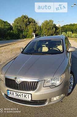 Универсал Skoda Superb 2012 в Днепре