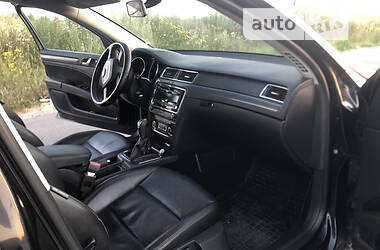 Универсал Skoda Superb 2011 в 