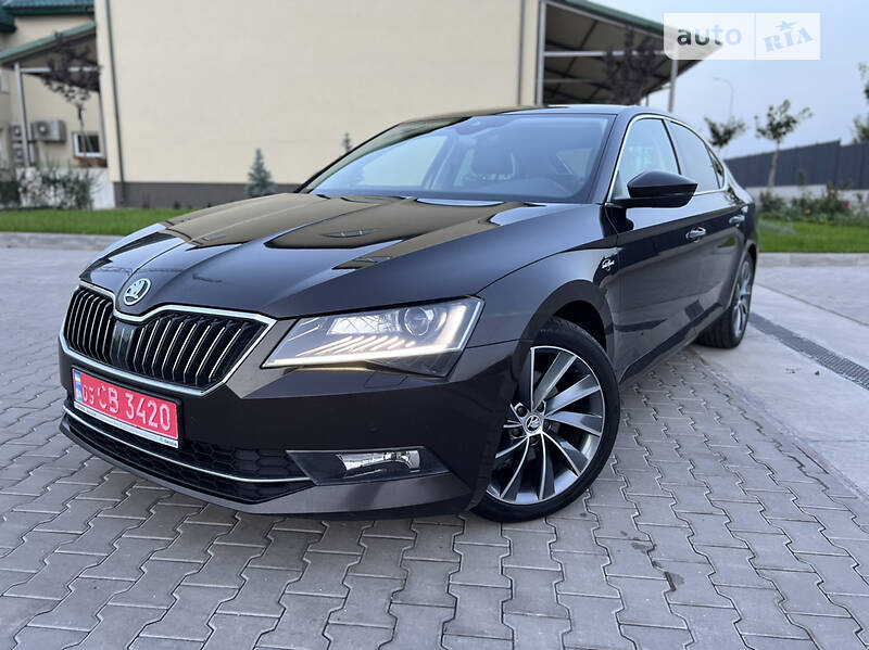 Ліфтбек Skoda Superb 2017 в Луцьку
