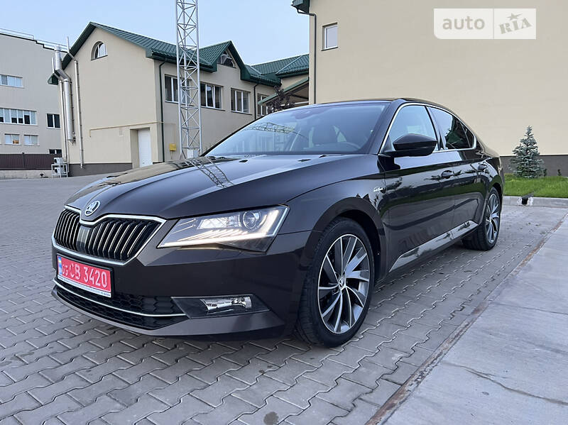 Ліфтбек Skoda Superb 2017 в Луцьку