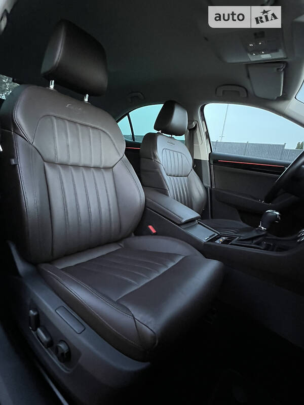 Ліфтбек Skoda Superb 2017 в Луцьку