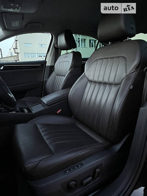 Ліфтбек Skoda Superb 2017 в Луцьку