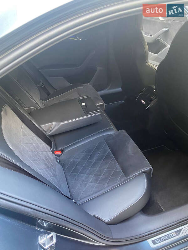Лифтбек Skoda Superb 2017 в Киеве фото 16 Лифтбек Skoda Superb 2017 в Киеве