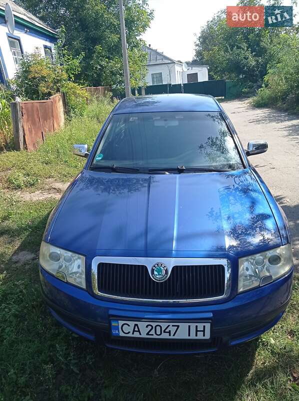 Лифтбек Skoda Superb 2002 в Новоархангельске