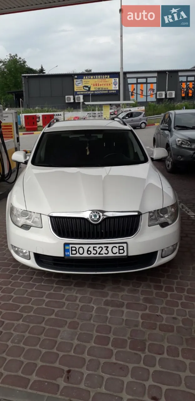 2011 Skoda Superb - мініатюра 14