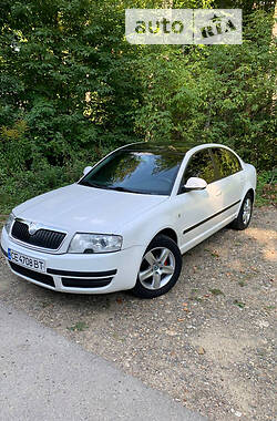 Лифтбек Skoda Superb 2007 в Черновцах