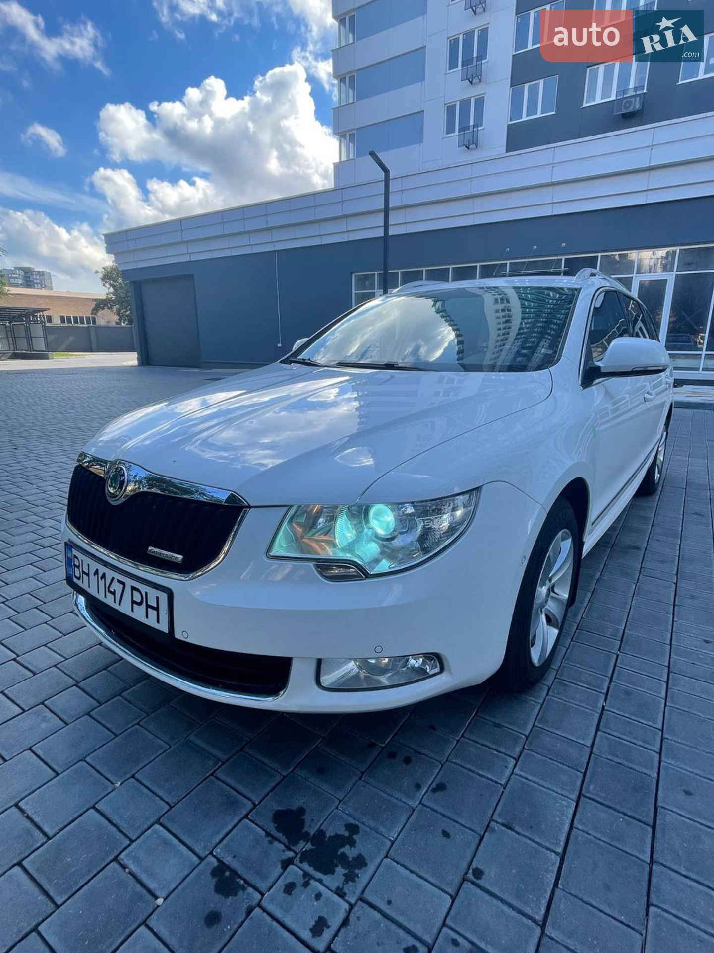 2013 Skoda Superb - фото 1