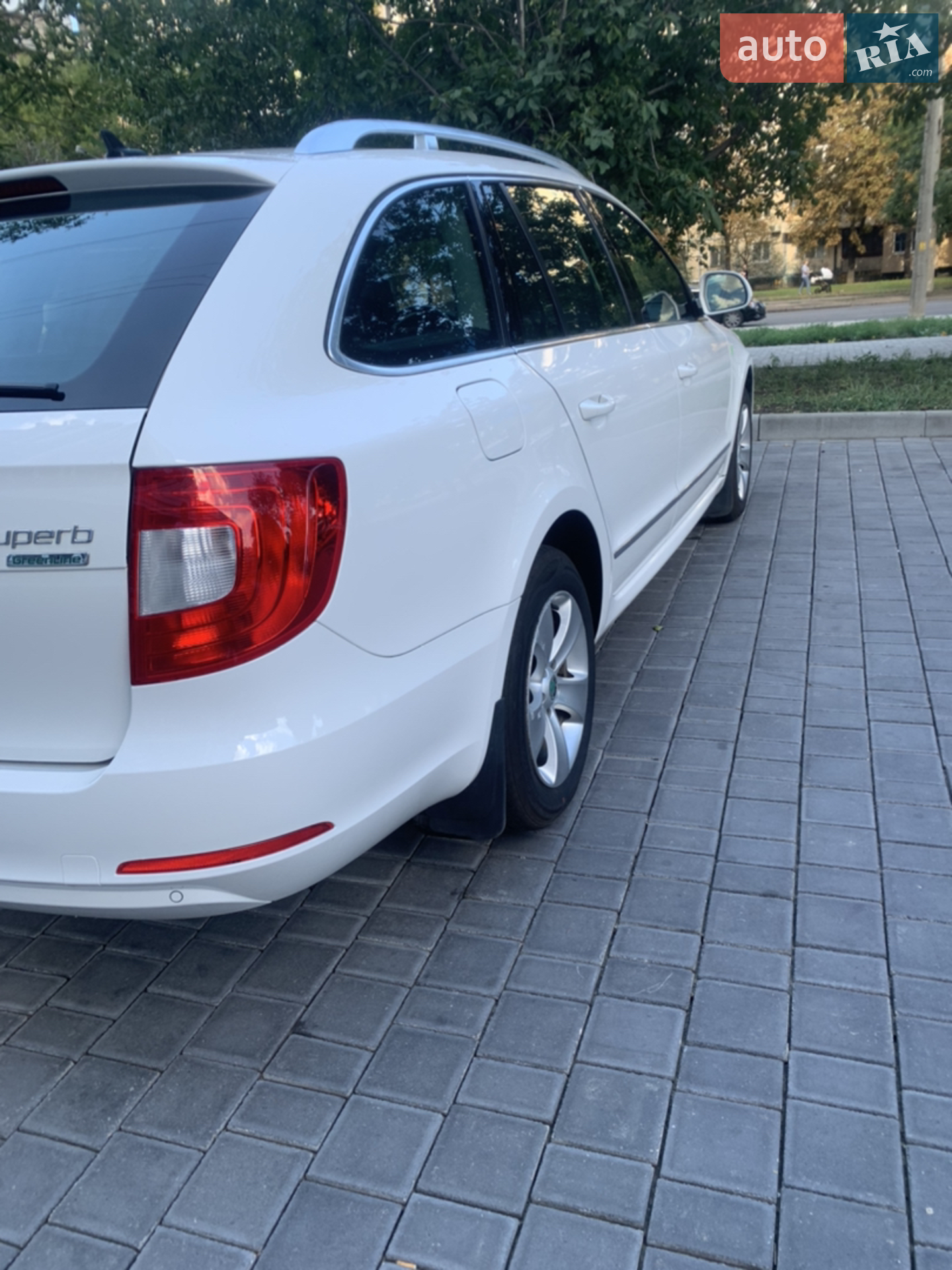 2013 Skoda Superb - мініатюра 12