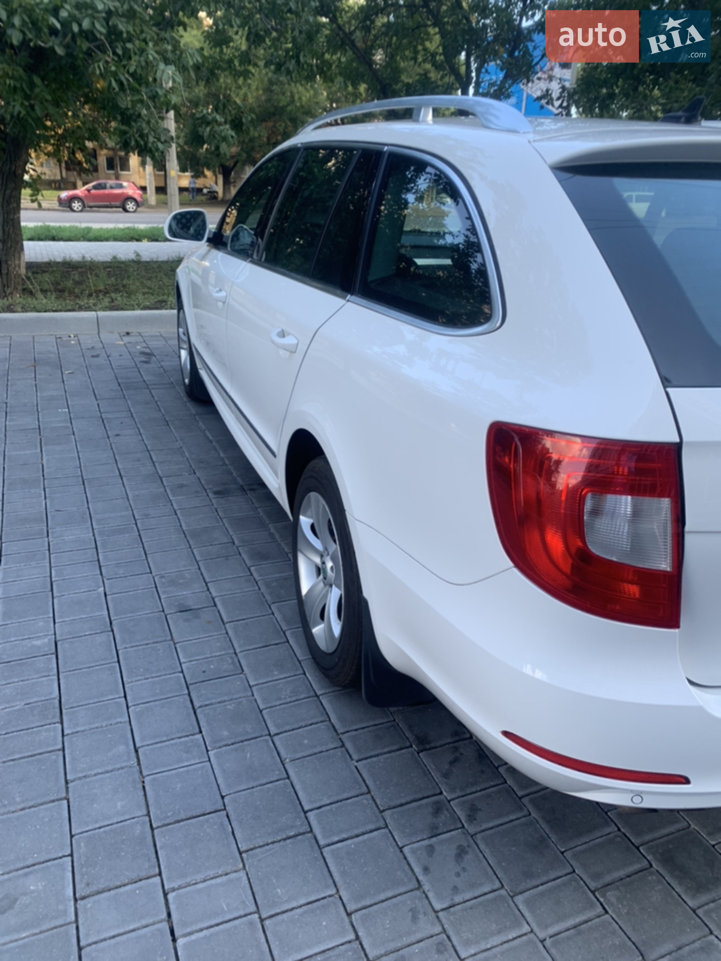 2013 Skoda Superb - мініатюра 11