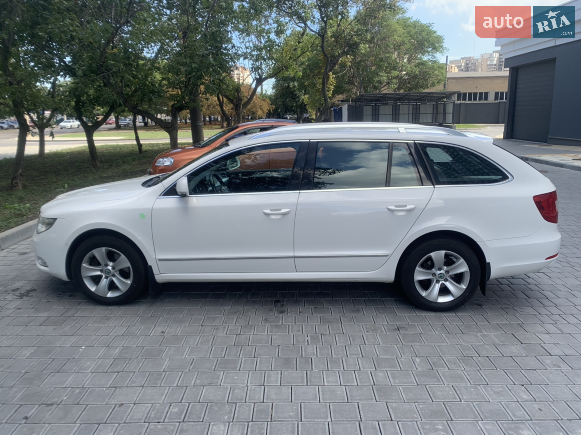 2013 Skoda Superb - мініатюра 7