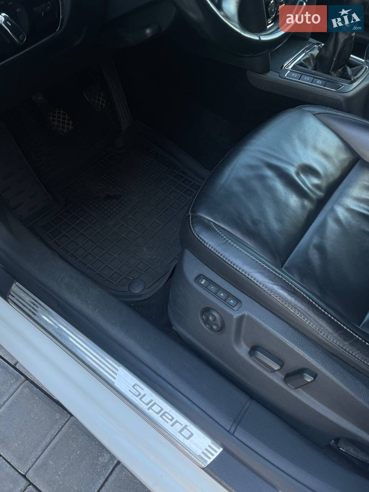 2013 Skoda Superb - мініатюра 22
