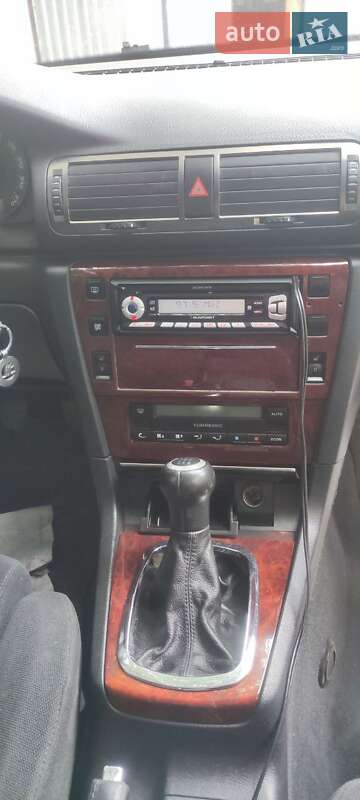 Лифтбек Skoda Superb 2003 в Бердичеве