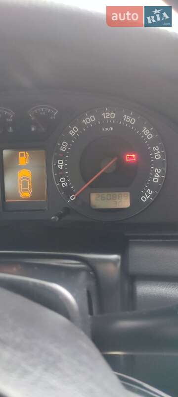Лифтбек Skoda Superb 2003 в Бердичеве