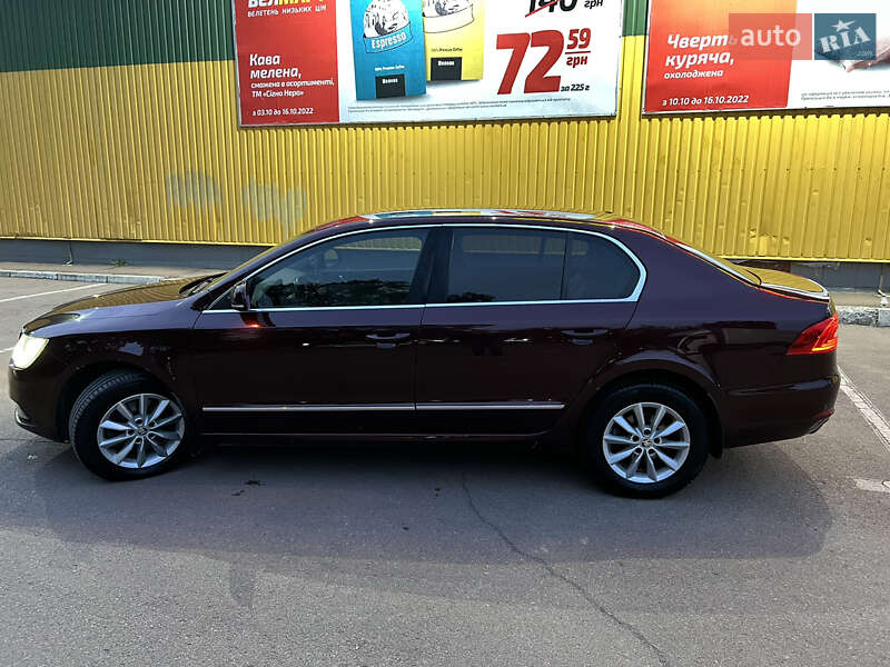 Ліфтбек Skoda Superb 2013 в Ужгороді