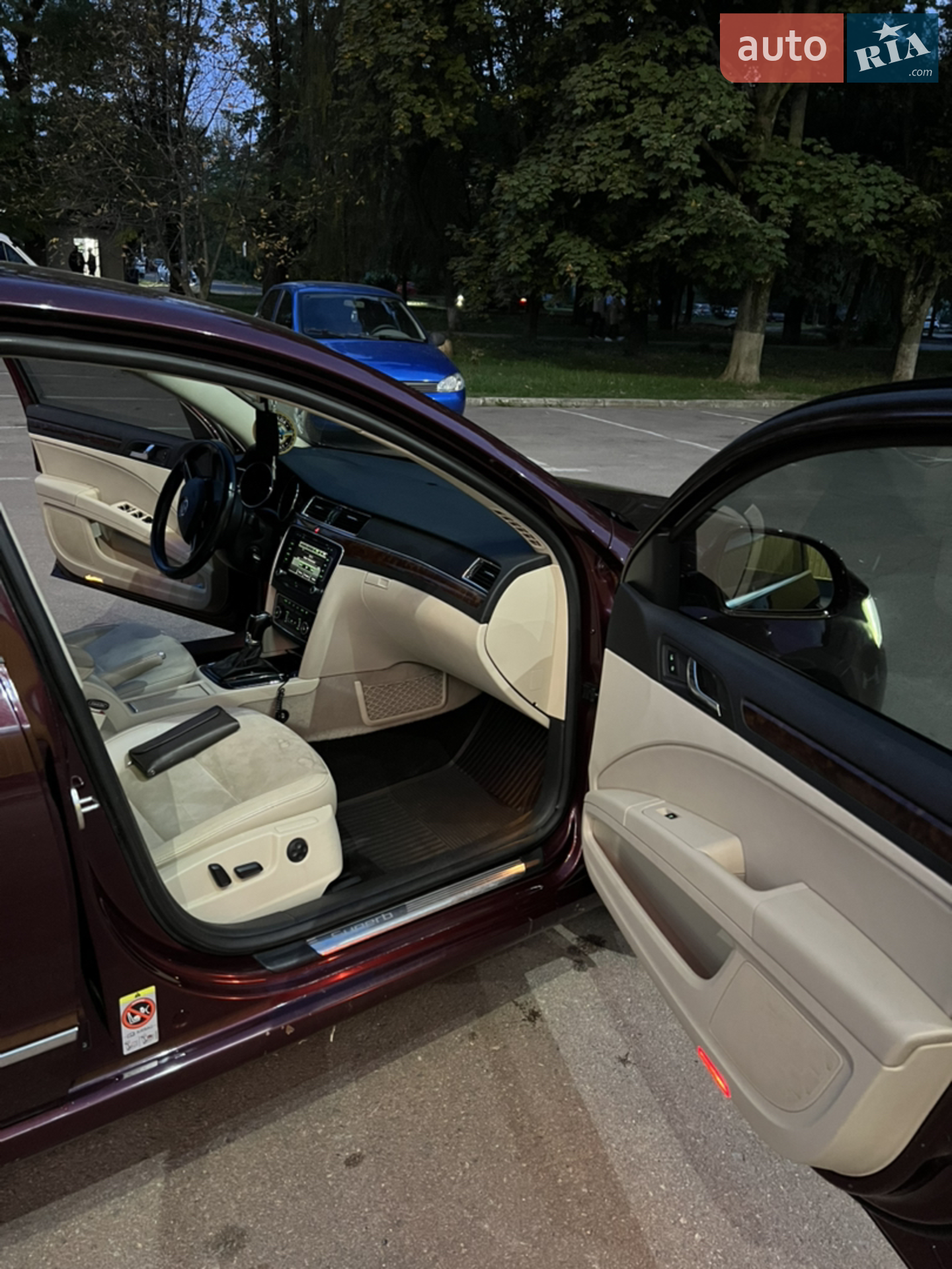 2013 Skoda Superb - мініатюра 12