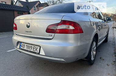 Лифтбек Skoda Superb 2013 в Виннице