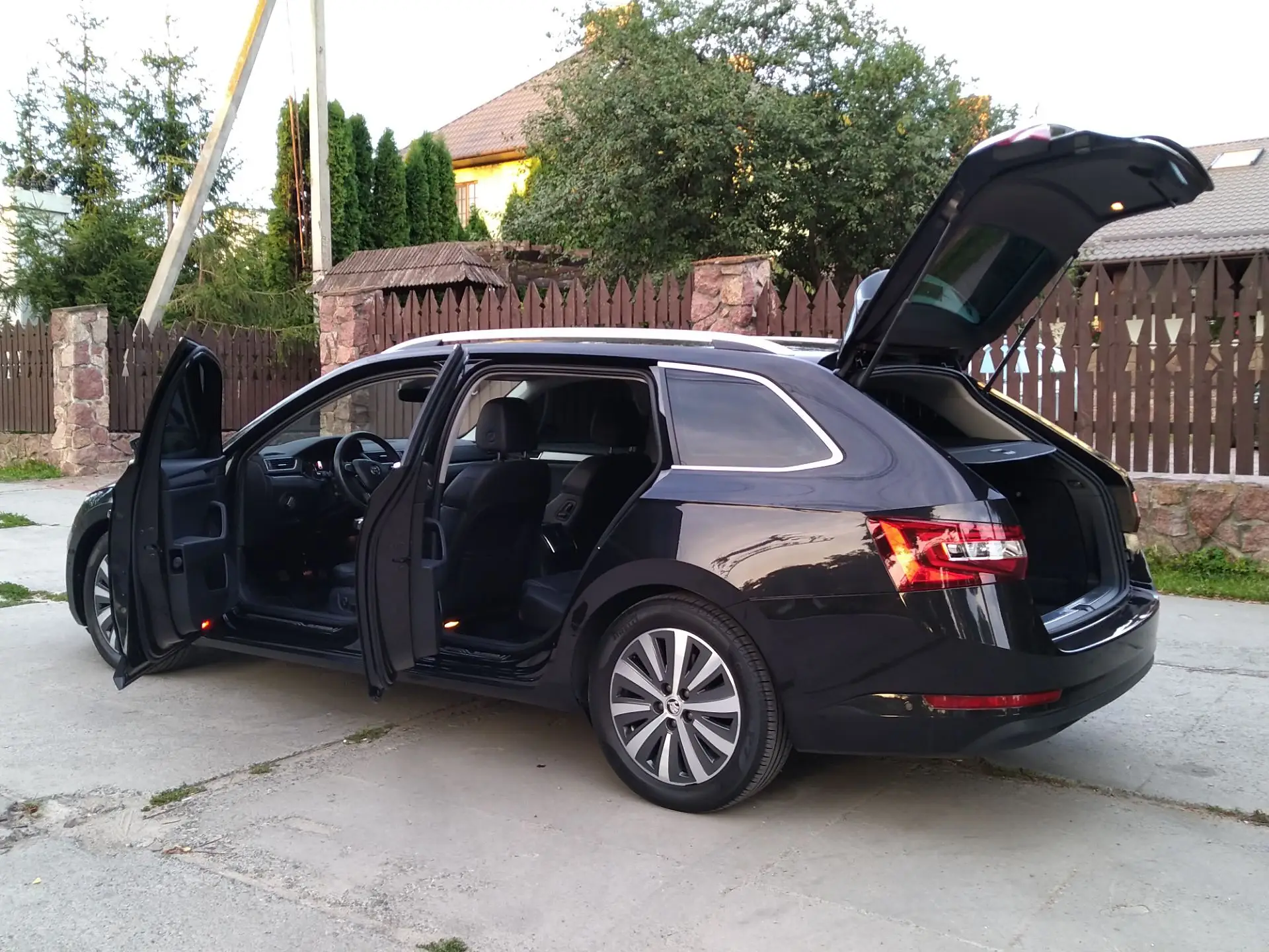 2018 Skoda Superb - мініатюра 93