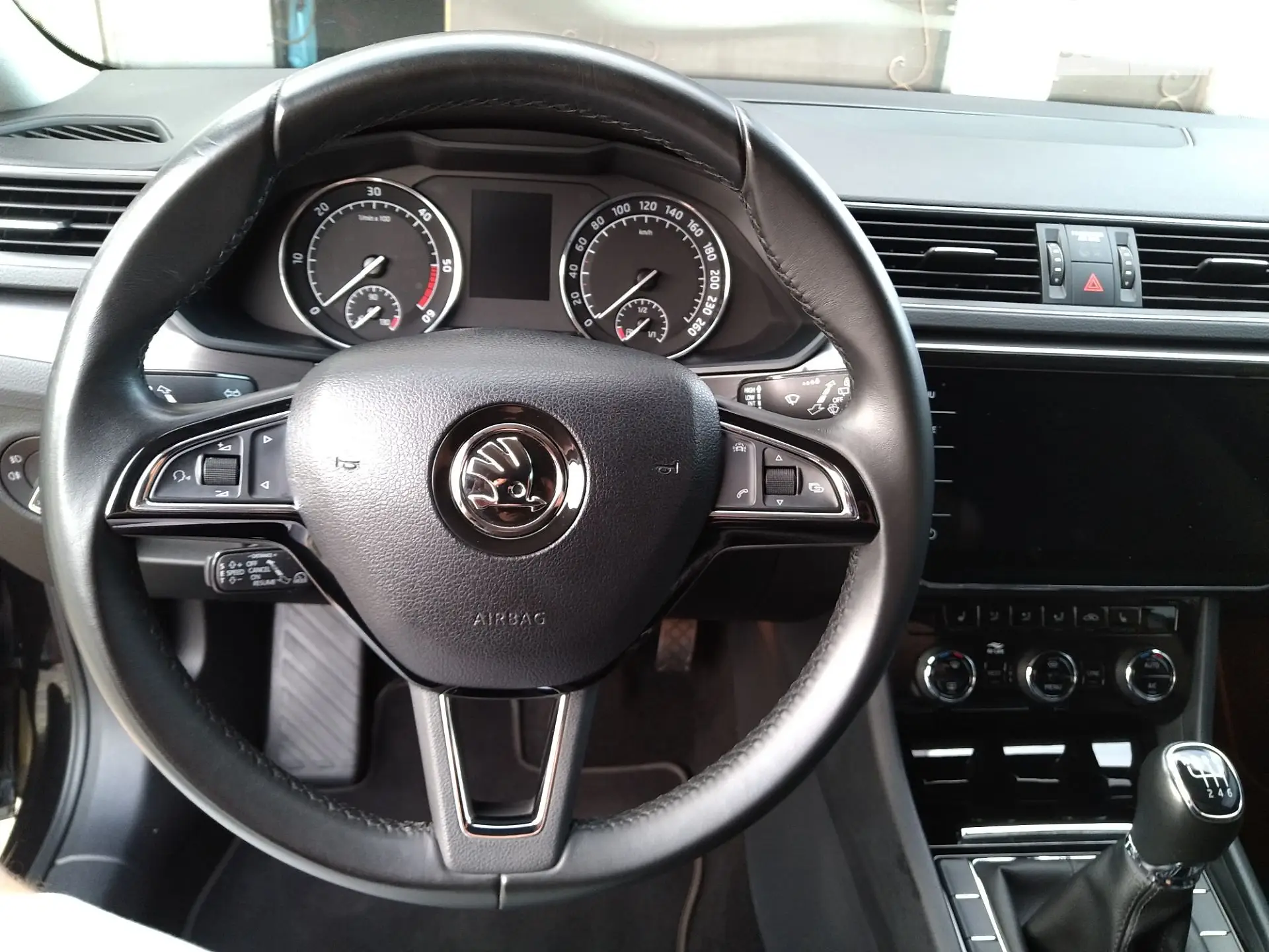 2018 Skoda Superb - мініатюра 121