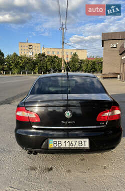 Лифтбек Skoda Superb 2008 в 