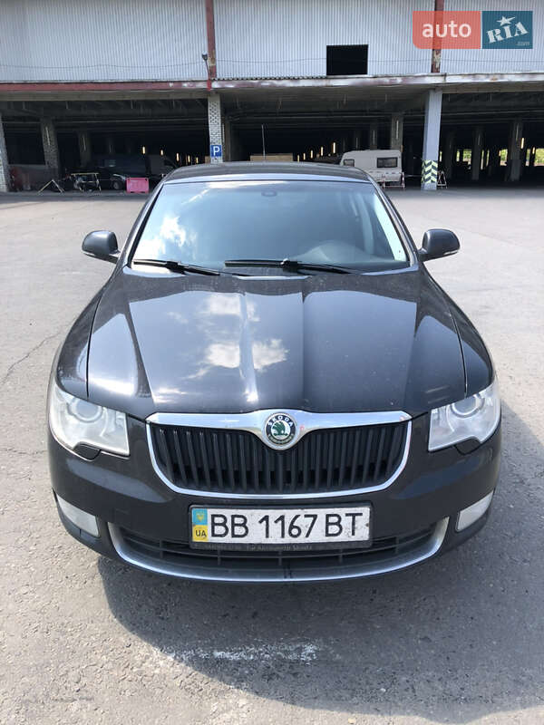 Лифтбек Skoda Superb 2008 в Виннице