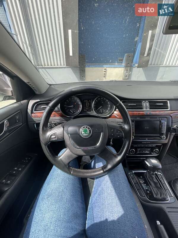 Ліфтбек Skoda Superb 2008 в Звягелі