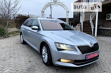 Универсал Skoda Superb 2015 в Черновцах