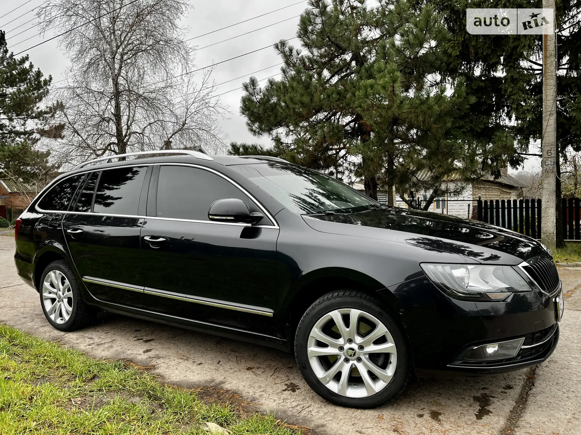 2015 Skoda Superb - мініатюра 2