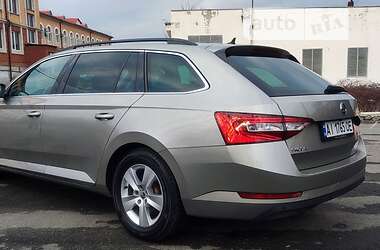 Универсал Skoda Superb 2016 в Умани